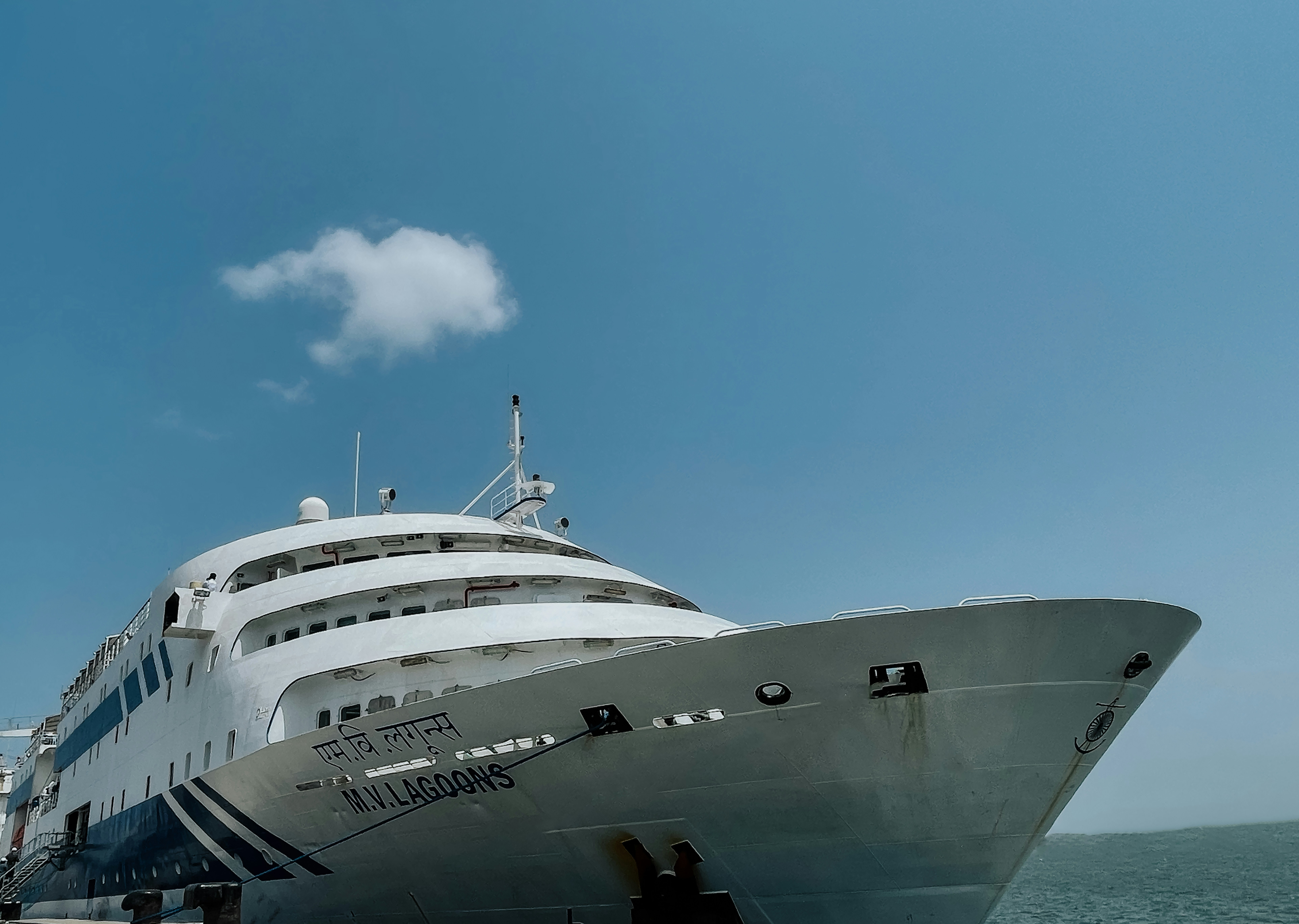 Expedition Cruise Ship Photo by arian r via Unsplash+.